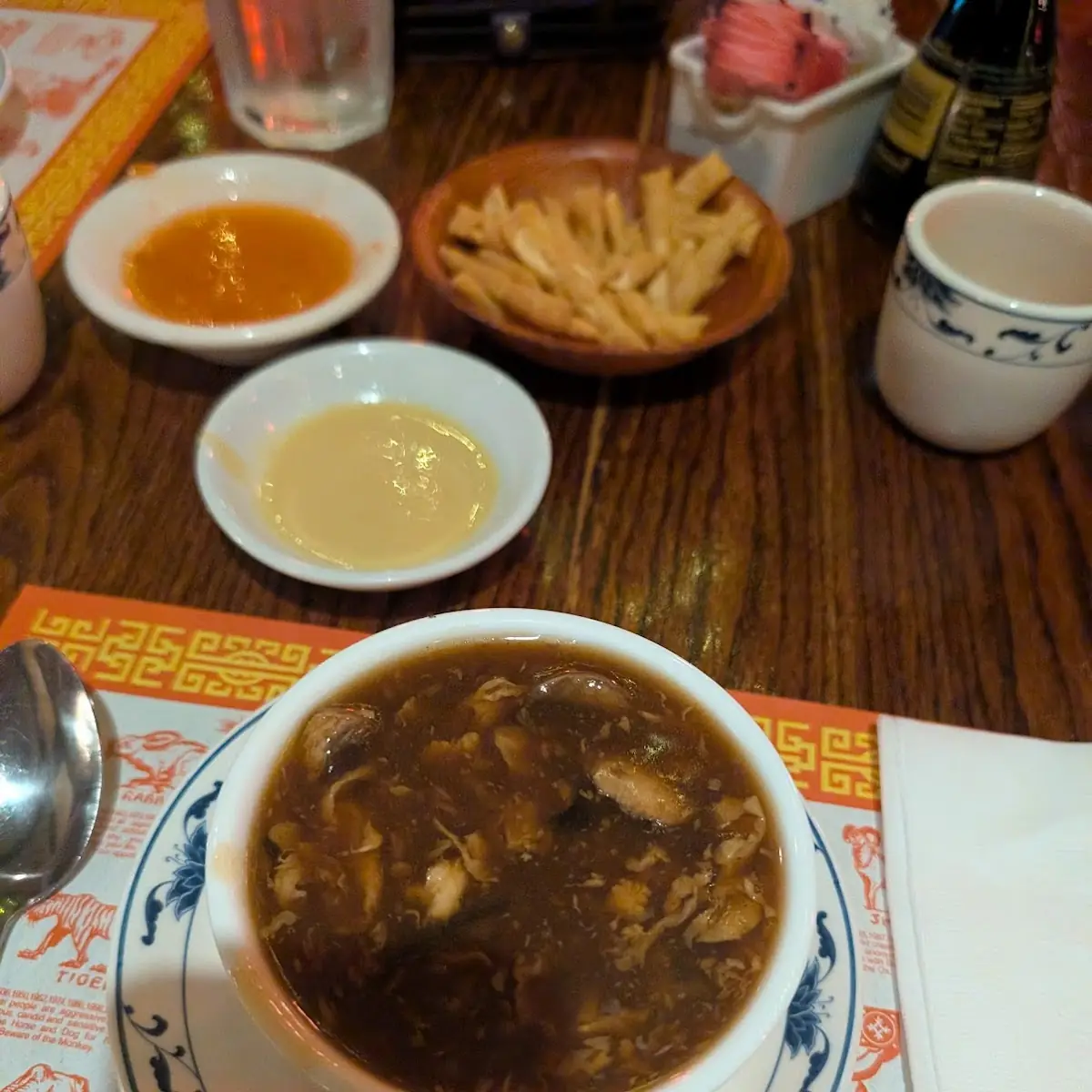 hot & sour soup 酸辣湯